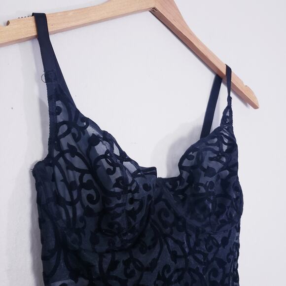 Rare Vintage 90s Victoria's Secret Gold Label Black Floral Velvet Bodysuit Set - Picture 12 of 16